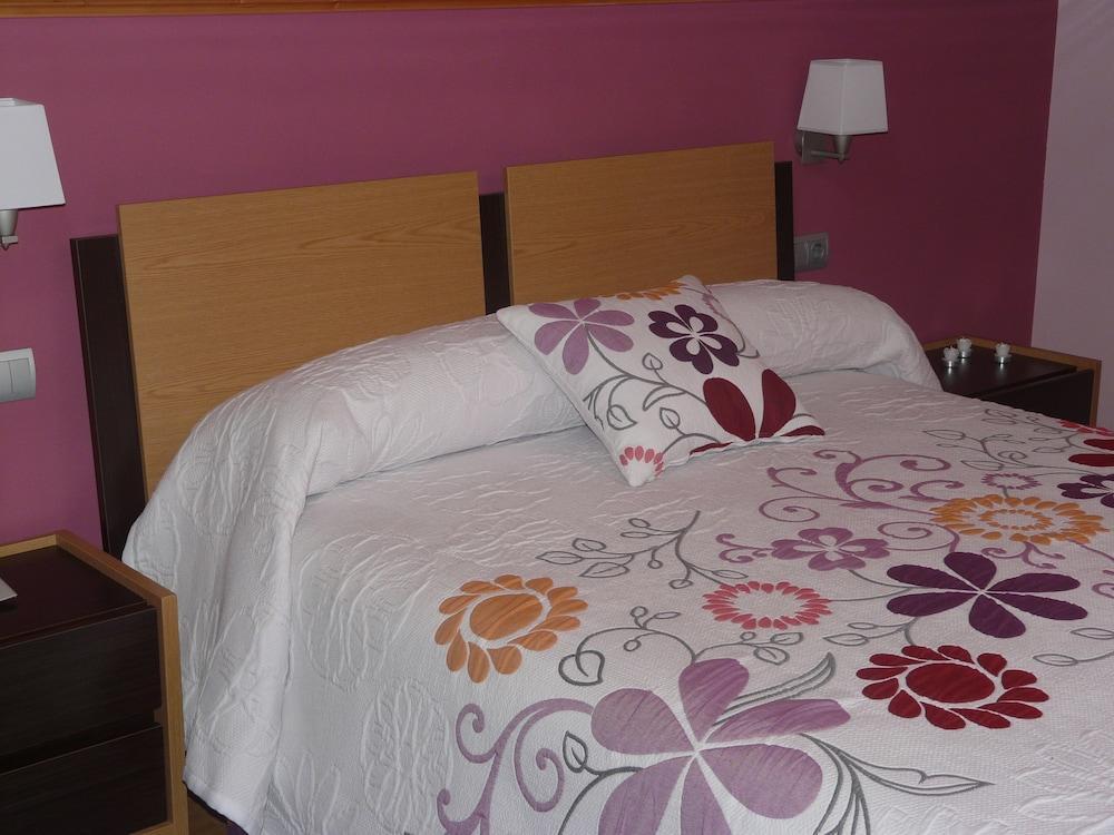 Hotel Tio Manolo De Ноя Екстериор снимка